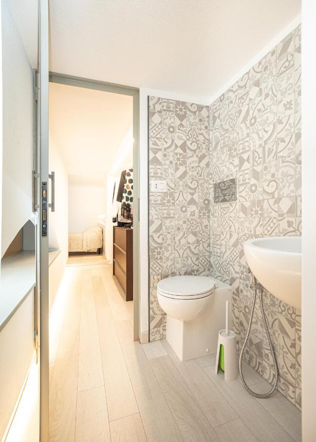 Roma 93 Apartment Cagliari Luaran gambar