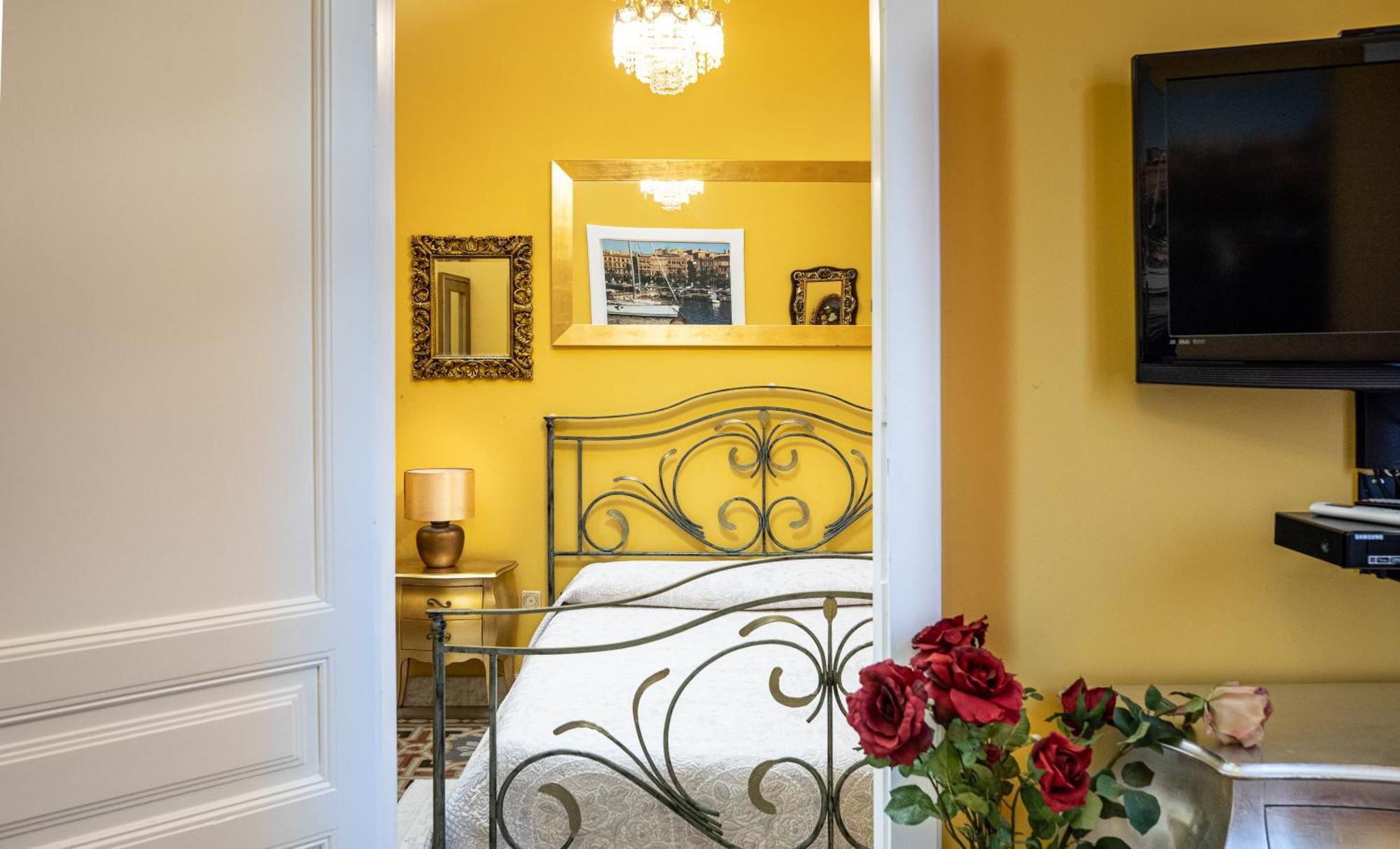 Roma 93 Apartment Cagliari Luaran gambar