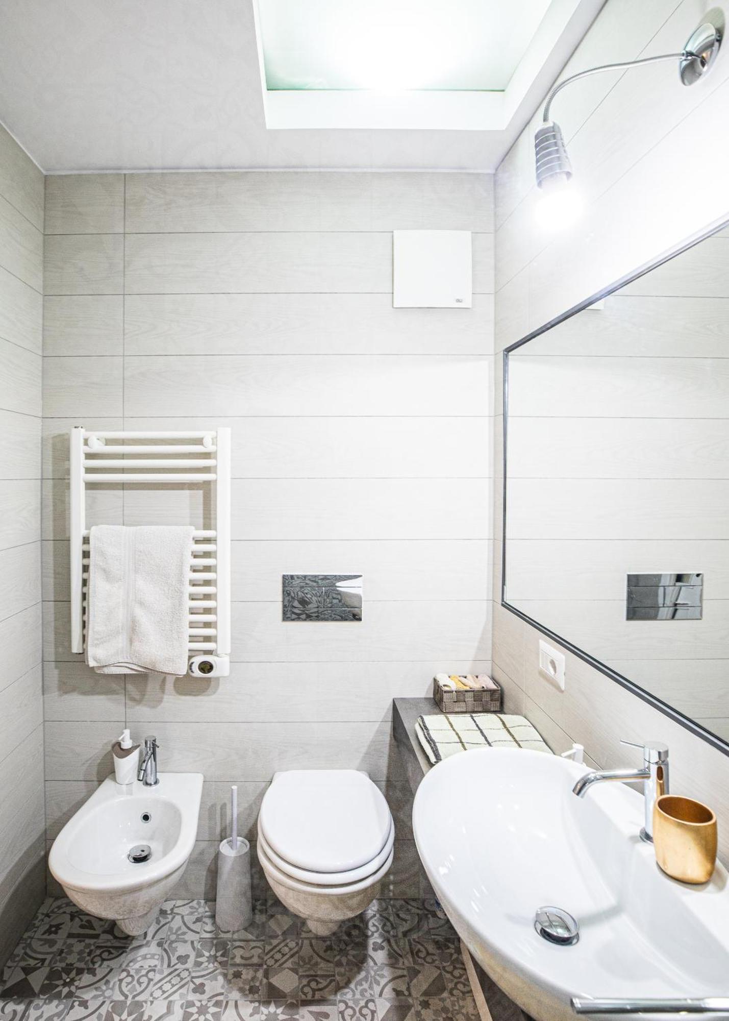 Roma 93 Apartment Cagliari Luaran gambar